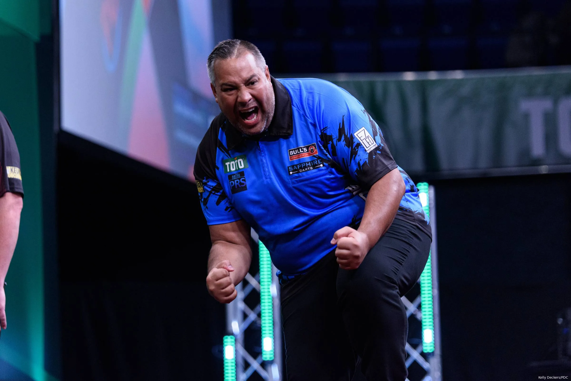 "I would die from crying if I win this trophy" Jermaine Wattimena